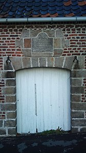 Pierre posée sur l'église par Louis Payen et Rosalie Jacquart.