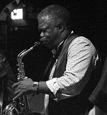 Joe McPhee at the Empty Bottle in Chicago in 2004.jpg