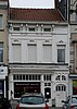 Burgerhuis met winkel, vroegere peperkoekbakkerij St-Laurent (1870-1912) en woning van schepen Henri De Vreese