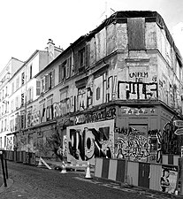 Ancienne maison à l'angle de la rue Drevet.