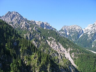 Salzsteigjoch (Einschartung Bildmitte)