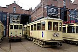 Motorwagen HTM 90 is geen officiële Haagse museumtram maar voor de manifestatie ‘Retourtje Leiden’ in 2011, door leden van de Tramweg-Stichting, werkgroep Den Haag, klaargemaakt om een Haagse ‘Limburger’ tentoon te kunnen stellen.