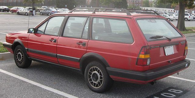 FileVolkswagen Quantum wagon rearjpg