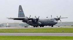 C-130H-LM Hercules из 142-й эскадрильи 166-го авиакрыла Национальной гвардии штата Делавэр через несколько мгновений после приземления в New Castle ANGB в июне 2018 года.