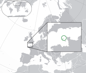 Umístění Bailiwicku v Guernsey (zelené) v Evropě (zelené a tmavě šedé)