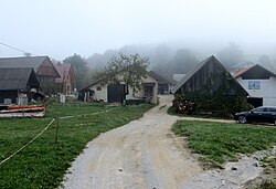 pogled na Malu Dobravu