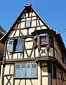 Maison façades et toitures sur rue