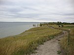Брегова линия на езерото Сакакавея в държавния парк Форт Стивънсън, Северна Дакота (5006247811) .jpg