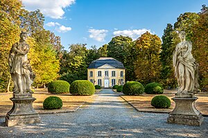 17. Platz: Ermell mit Pavillon „Sophienlust“ im Sophienpark von Schloss Burgk im Saale-Orla-Kreis