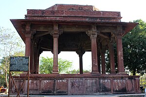 Makam Pujangga India, Raskhan di Mahaban.