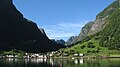 Undredal sett frå fjorden