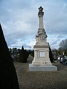 Monument Godart-Dubuc, dans le cimetière.