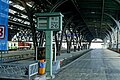 Rollband­an­zei­ger im Bahn­hof Leip­zig Hbf in Ru­he­la­ge