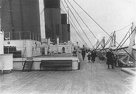 Cubierta de botes de estribor de segunda clase del Titanic.