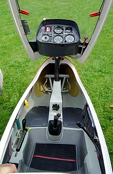 "Cabine de pilotage d'un planeur Pégase"