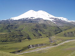 17. Monte Elbrus é o pico máis alto de Europa.