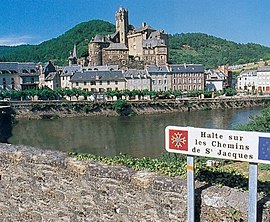 Estaing and the River Lot