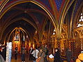 Der Innenraum des Erdgeschosses der Sainte-Chapelle