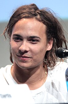 Frank Dillane by Gage Skidmore.jpg