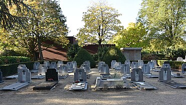 Graven van slachtoffers van de verdrinkingsramp van 1941 op het kerkhof van Godsheide