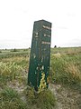 Grenspaal in Etersheim, markering van grenzen van twee waterschappen, Provinciaal monument