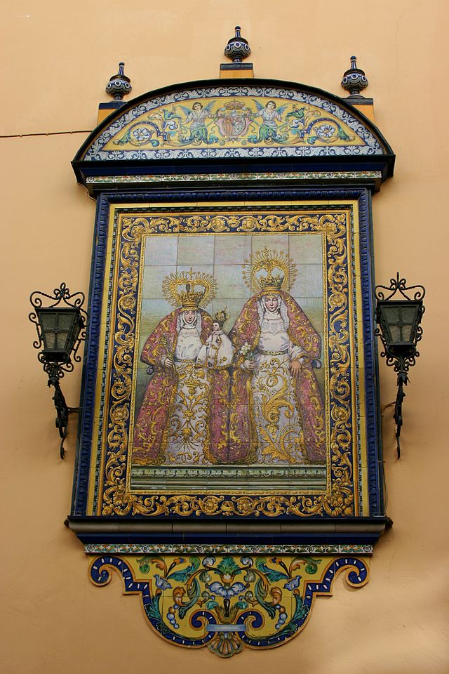 Madres Santas - Iglesia de Santa Ana - Seville.JPG