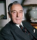 Lord Mountbatten 4 Allan Warren.jpg