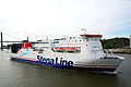 Stena Jutlandica mit Windturbinen auf dem Vordeck