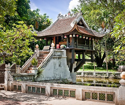 One Pillar Pagoda things to do in Hanoi