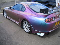 สีเหลือบ (pearlescent) บนรถโตโยต้า ซูปรา (Toyota Supra)