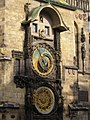 L'Horloge astronomique, reconstruite en 1490 par le maître horloger Hanuš et perfectionnée entre 1552 et 1572 par Jan Táborský