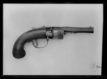 A Swedish transitional revolver converted to fire brass cartridges in the 1860s Slaglasrevolver SA, 5 skott, Jonas Offrell patent, serienr 415, 1800-talets mitt - Livrustkammaren - 17622.tif