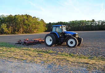 New Holland TM 190