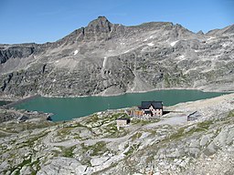 Weissseekopf bakom Hochwurtenspeicher