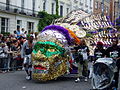 Indianermaske auf dem Notting Hill Carnival