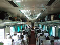 Interior Kelas Eksekutif pada K1 kereta penumpang Biasa