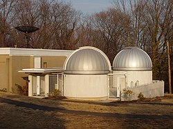 Обсерватория семьи Лейтнер, Йельский университет. JPG