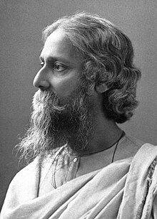 Rabindranath Tagore di Kolkata, sekitar tahun 1915 ketika ia mendapat anugrah gelar.