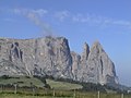 C Der Schlern von der Seiser Alm aus gesehen