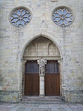 Entrance at the north transept