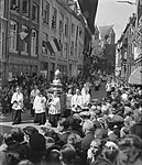 Het borstbeeld tijdens de ommegang, 1948