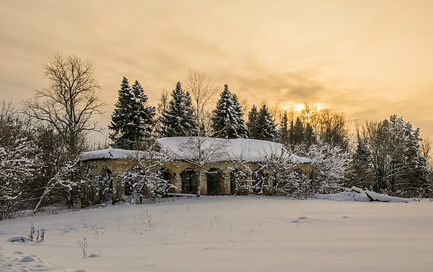 220. Торговые ряды, Кырмыж,[11] Кумёнский район Автор — Ele-chudinovsk