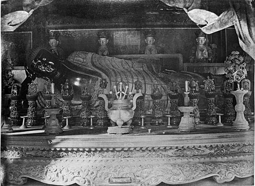 卧佛爺身長二十四尺 No. 887, THE SLEEPING BUDDAH.