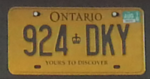 Номерной знак Онтарио 1994 года 924♔DKY dealer.png