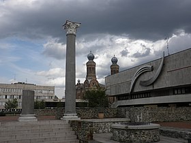 Galeria i synagoga (spojrzenie od świątyni Izydy)