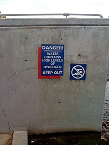 Tongue-in-cheek warning sign in Louisville, Kentucky Danger sign hydrogen.jpg