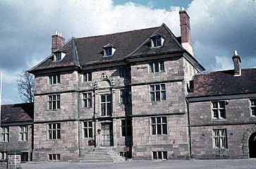 Tŷ Mawr y Castell yn 1959