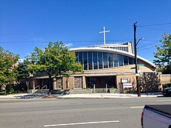 Holy Cross Roman Catholic Church, Bronx IMG 2572 HLG.jpg