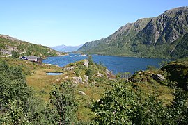 Lifjorden; many small fjords dissect Langøya