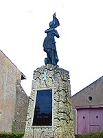 Statue de Jeanne d'Arc (monument aux morts)